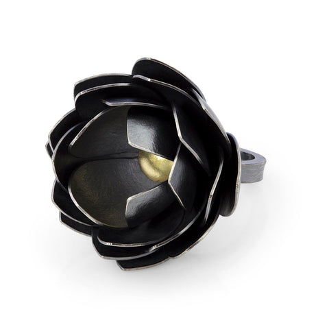 One of a kind flower ring silver and gold